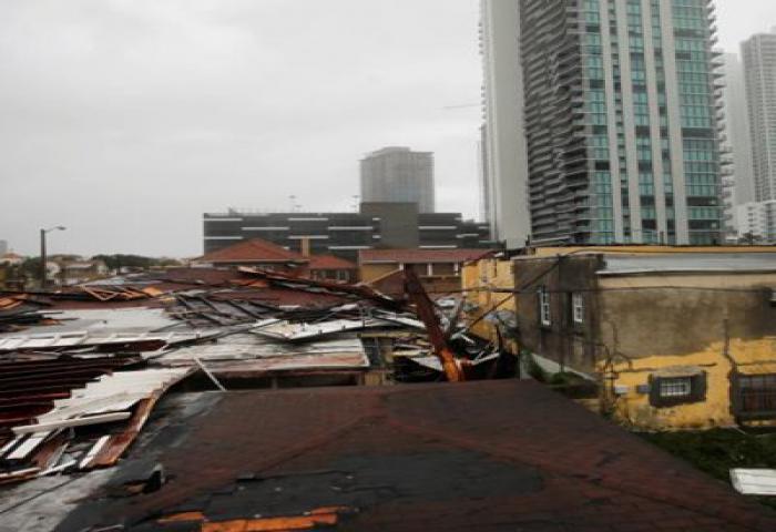 Badai Irma Terjang Florida